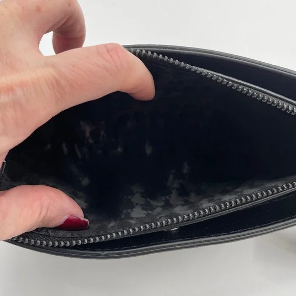 NWT Karl Lagerfeld Paris Black Leather Shoulder Bag MSRP $228 Style LH4HR3 Y2K - Picture 9 of 13